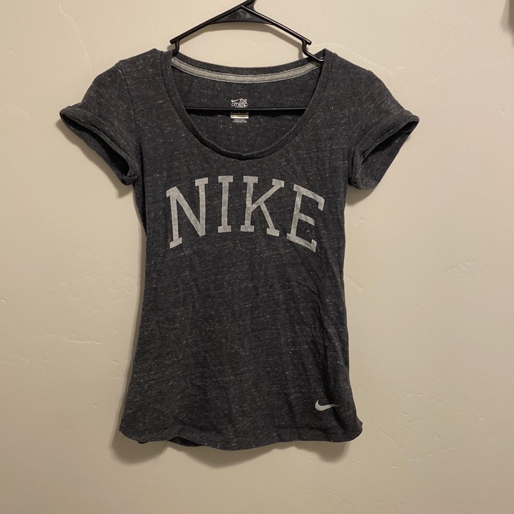 Dark grey with light grey specks, womens nike short sleeved top